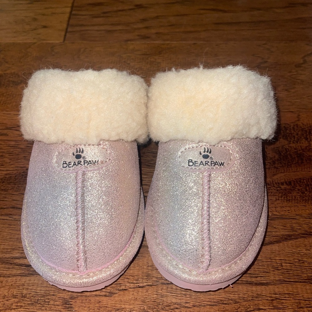Girls Pink Glitter Bearpaw Slippers